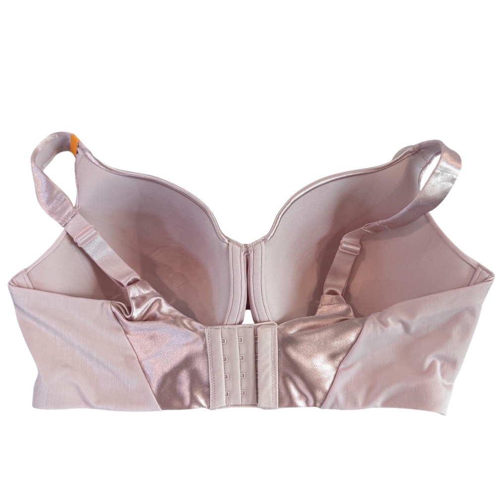Vanity Fair Bra Illumination Zoned In Support 76338 38DD NWT Shaping Beige